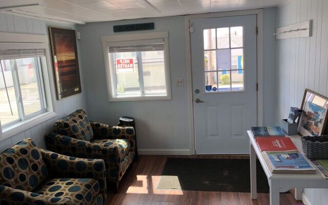 Island View Motel