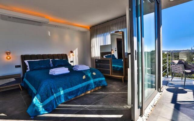 Villa Ayuda Luxury 3 Bed Spa Retreat