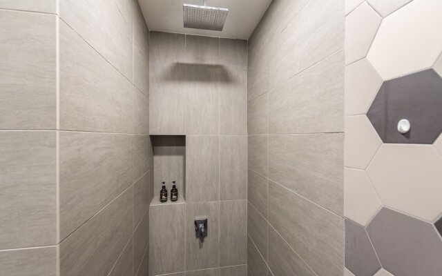 KLCC CityTowerViewSty5Pax CeylonzSuite