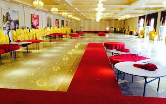 Yantai Ninghai Star Business Hotel