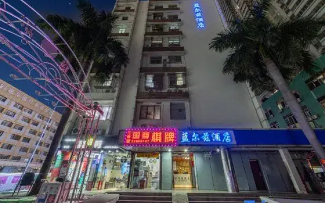 Lanez Hotel Shenzhen Huaqiang Road Subway Station