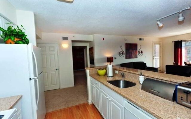 Sunshine Suites - La Jolla