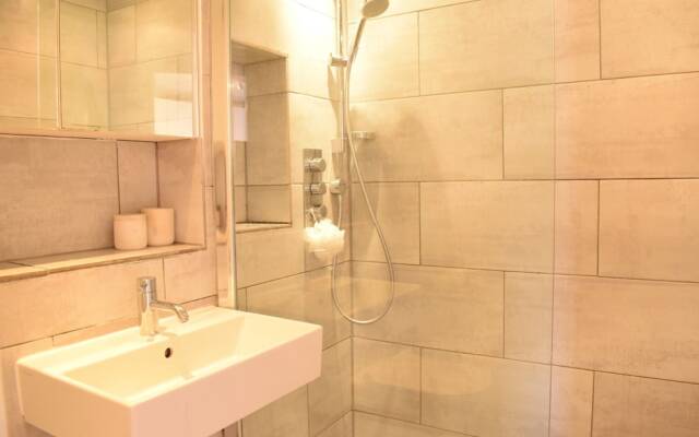 1 Bedroom Flat in Angel With Balcony