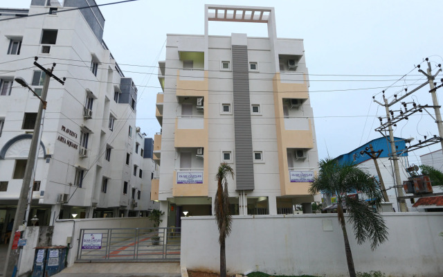 Olive Castles Inn by OYO Rooms