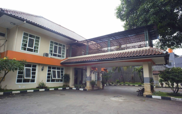 RedDoorz @ Pejaten Raya