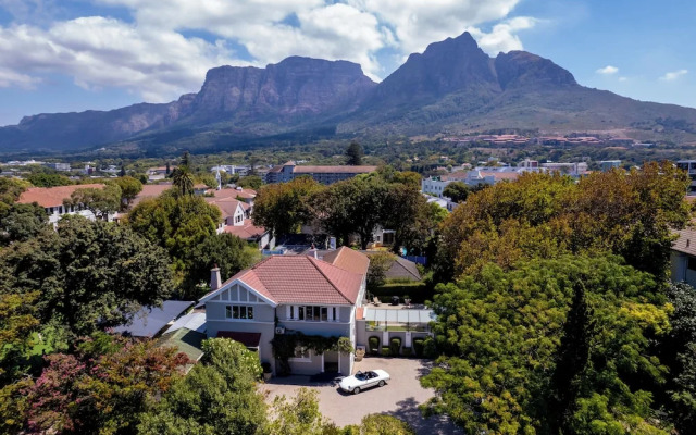 Roodenburg House 1882