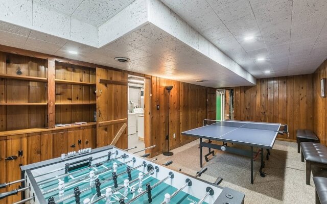 Enchanting historic townhouse by CozySuites