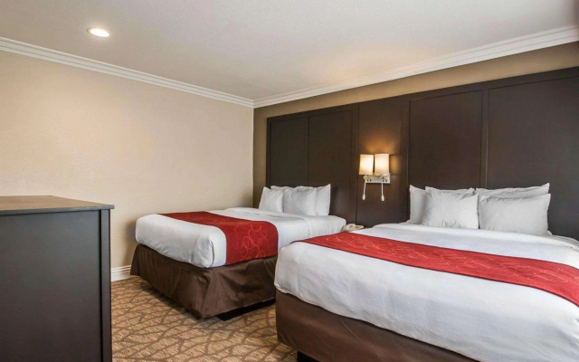 Comfort Suites San Clemente Beach