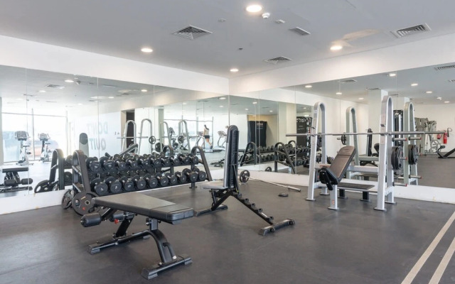 An Eye-captivating Studio in Living Garden 2