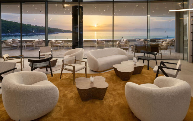 Grand hotel View