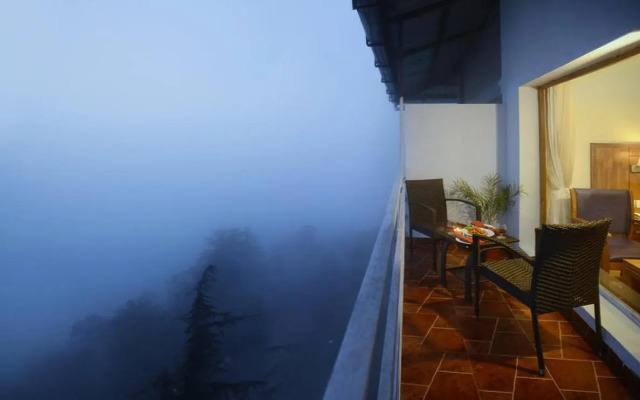 TreeHouse Chail Villas