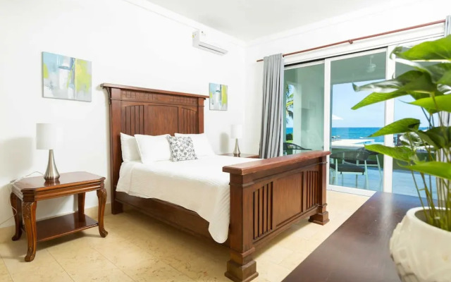 Escondido Bay Properties by Caribe Stays