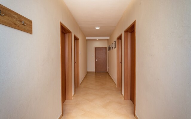 Uphill Glavanovic Villa