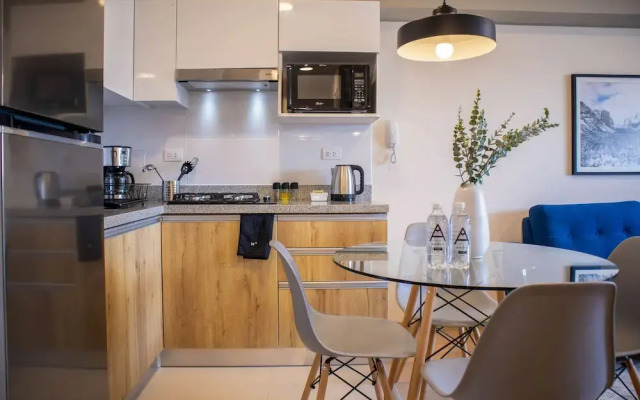 w Alluring 2BR w Balcony in Barranco