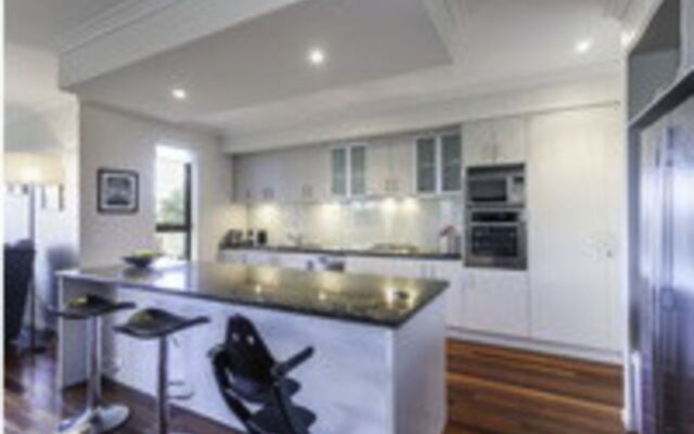 Luxury on Lahinch - 46 Lahinch Mews