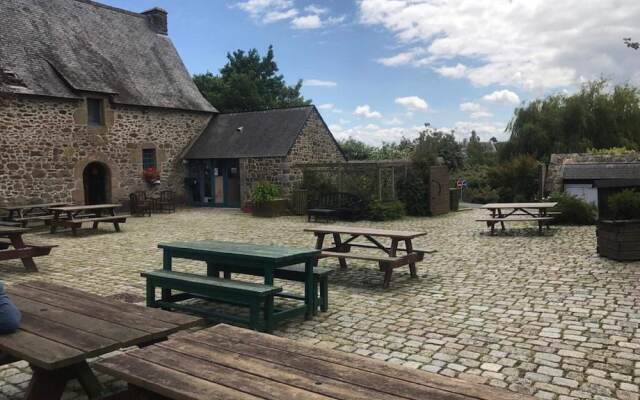 Auberge de Jeunesse HI Saint-Brieuc