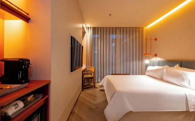The Cut Hotel by MOME