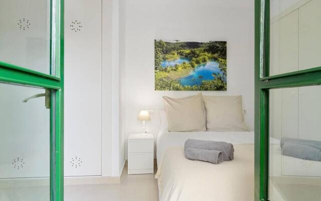 Casita En Pedregalejo Con Terraza 19B