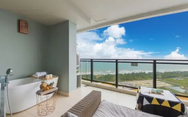 Qionghai Seashore Paradise Holiday Apartment