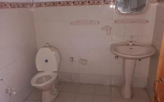 Hotel Kehkashan