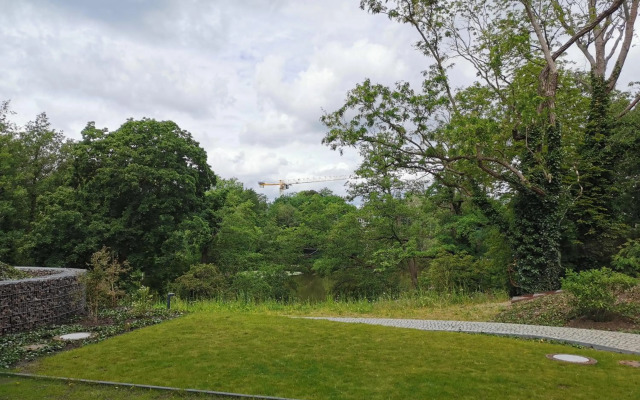 exklusives Studioapartment - in traumhafter Lage direkt am Halensee