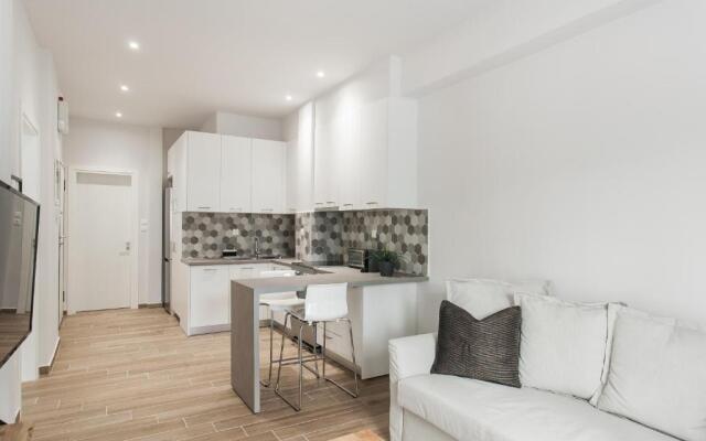 Lovely 1BR Apartment in Koukaki by UPSTREET