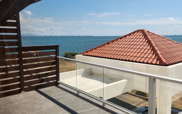 Balcony Breeze @ Bayfront Villas Portmore