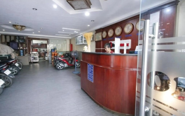 RedDoorz Plus near Mien Dong Bus Station – Lobby – Ho Chi Minh City
