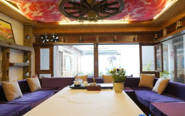 Cloudtop Garden LUMI Lijiang