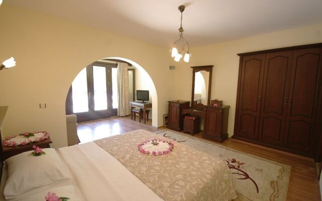 Alarga Sail Boutique Hotel & Yacht Club