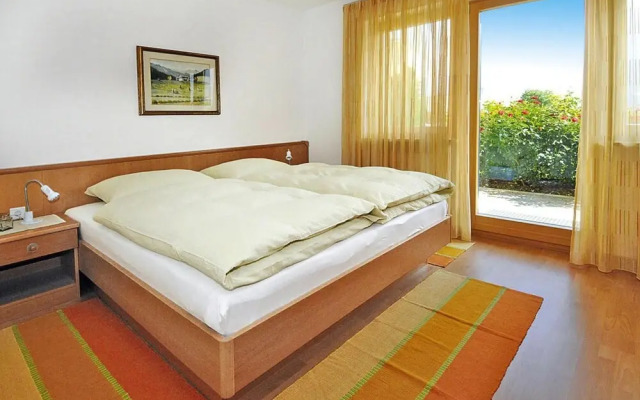 Apartment in Schlanders With Garden