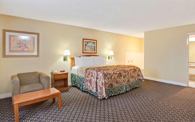 Days Inn LaPorte
