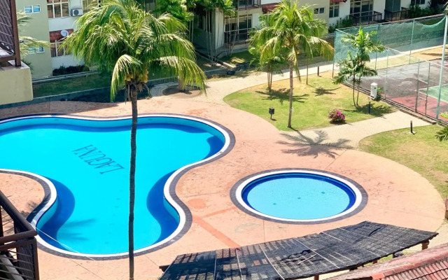 Sea La Vie Batik @ Laguna Resort