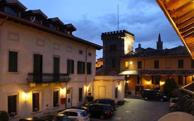 Hotel Julia Villa Maggi Ponti