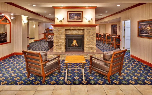 Holiday Inn Express Hotel & Suites Vermillion by IHG