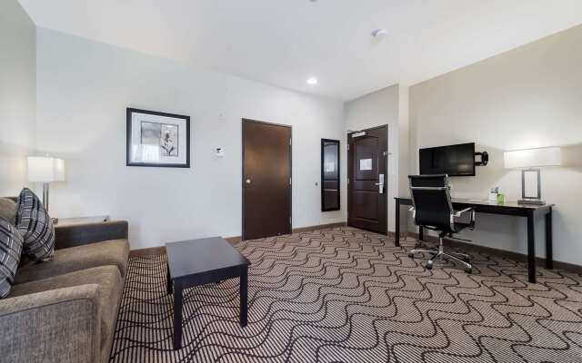 La Quinta Inn & Suites by Wyndham Auburn