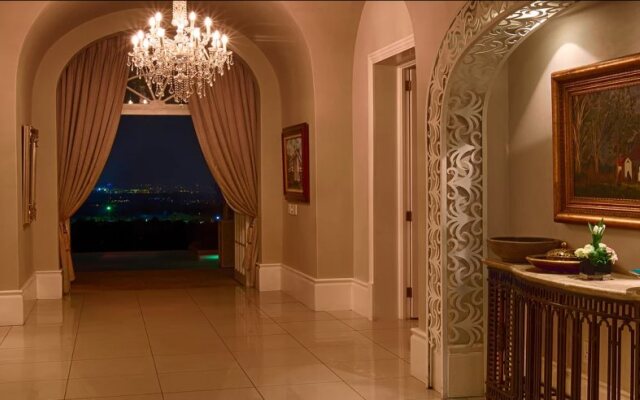 The Munro Boutique Hotel