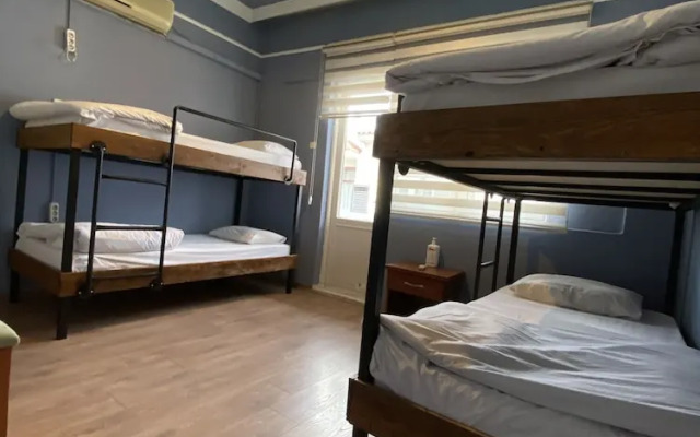 Gold Coast Hostel