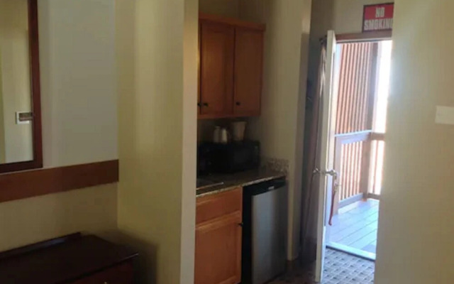 Qualla Cabins and Motel Cherokee near Casino