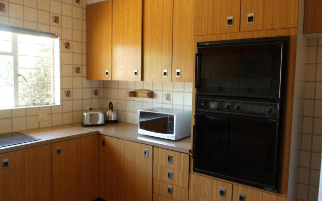 Chalet no. 2 Petunia