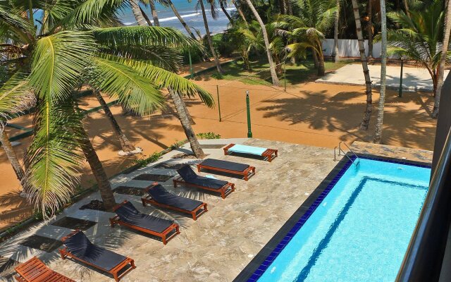 Roy Villa Beach Hotel