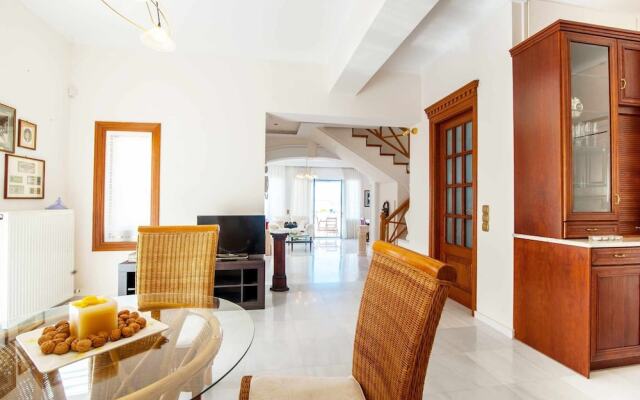 Villa Aphrodite with sea & mountain view