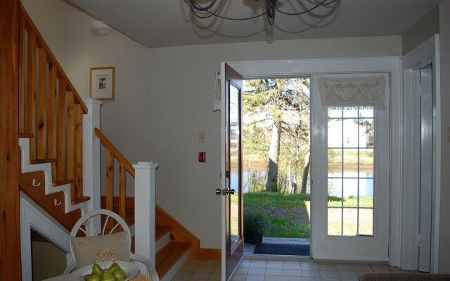 Terra Bella by the Shore