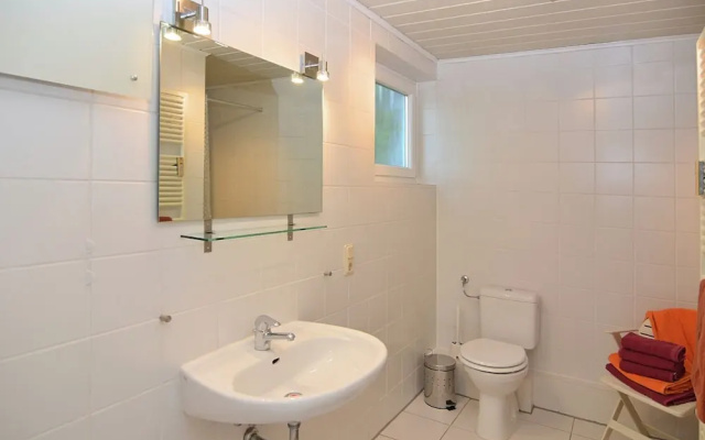 Flat With Mountain Views in Welferode