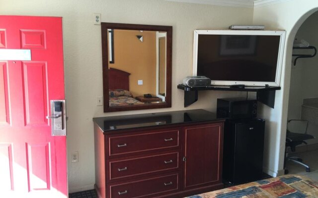 Regency Inn and Suites