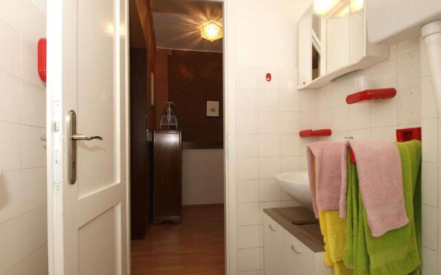 Apartments Dragica 473