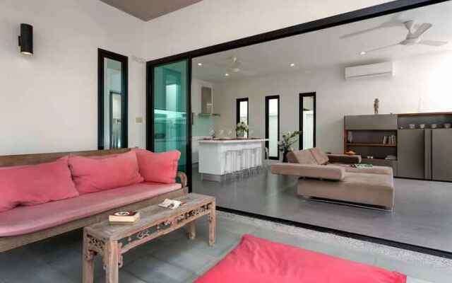 Large 3BR Villa with Big Pool by Intira