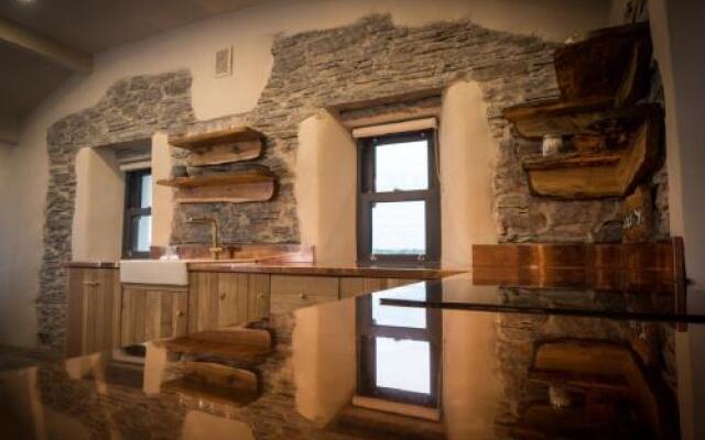 Elfin Cottage