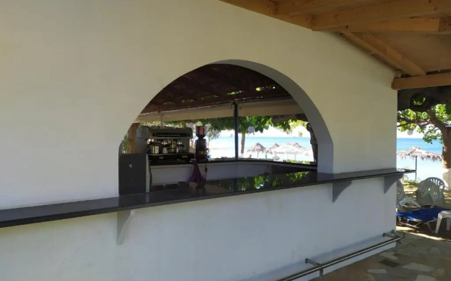 Rooms Makinia Beach
