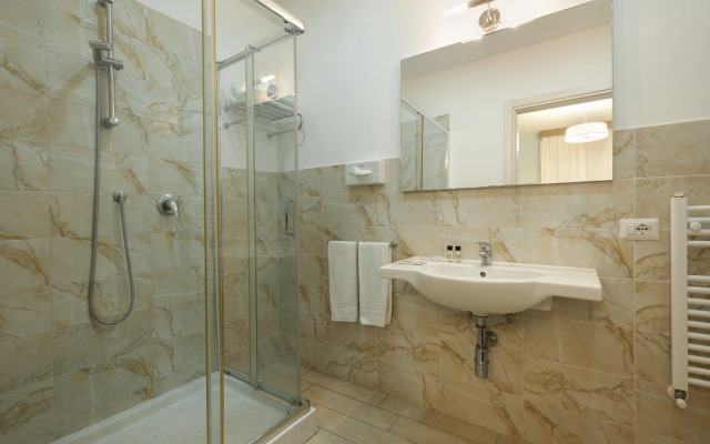 Sea Breeze Residence